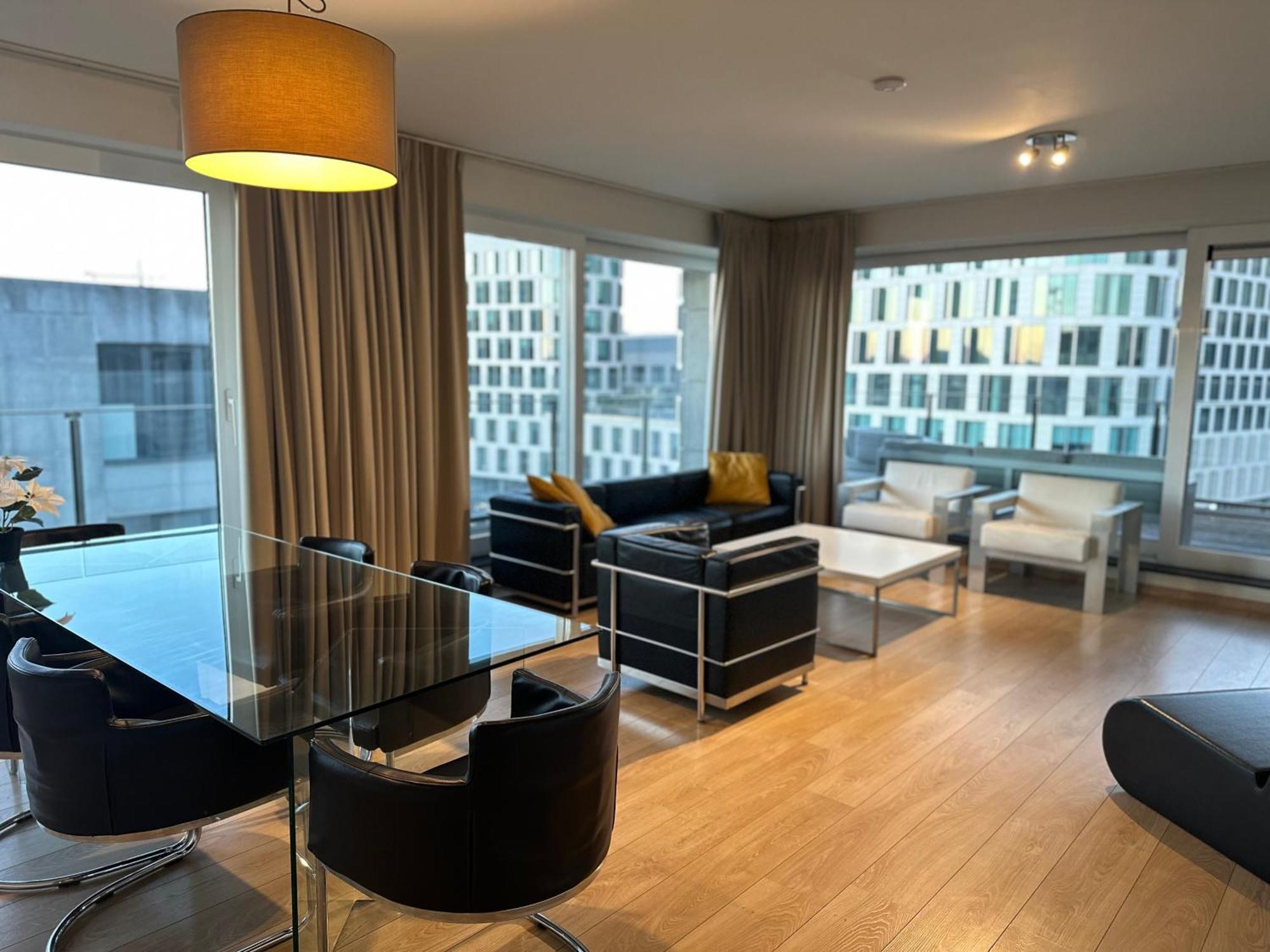 Apartment With Stunning View In City Center Brussel Bagian luar foto