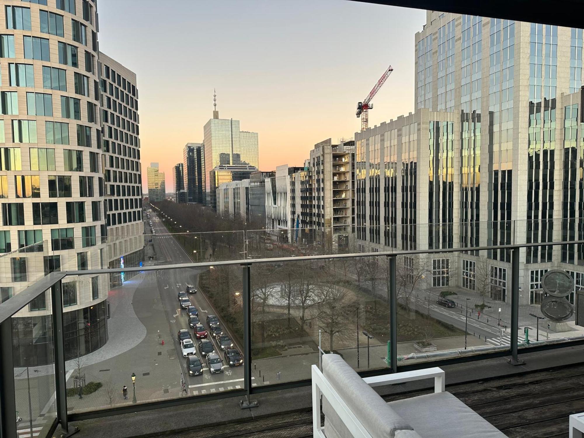 Apartment With Stunning View In City Center Brussel Bagian luar foto