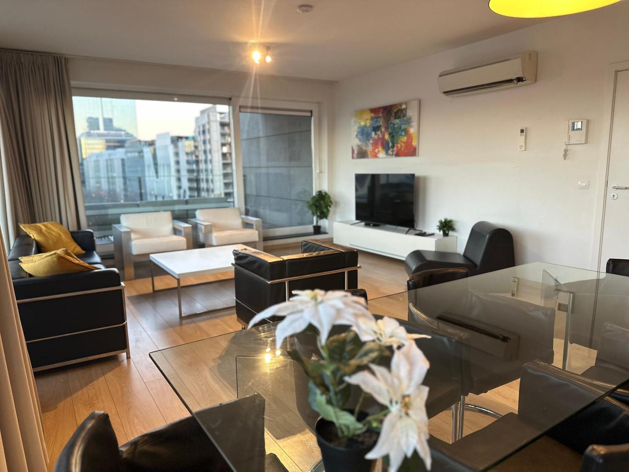 Apartment With Stunning View In City Center Brussel Bagian luar foto